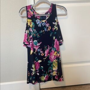 Floral Cold Shoulder sleeve top